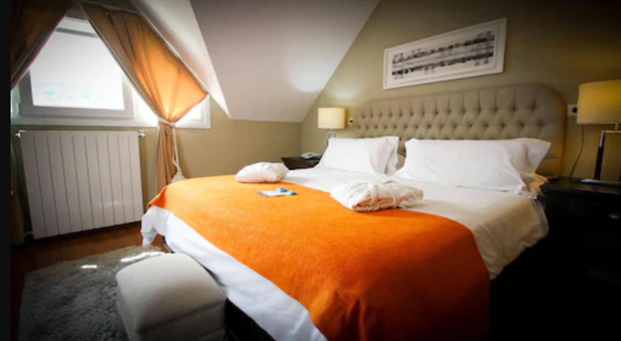 Hotel Cilene Del Faro & 4*