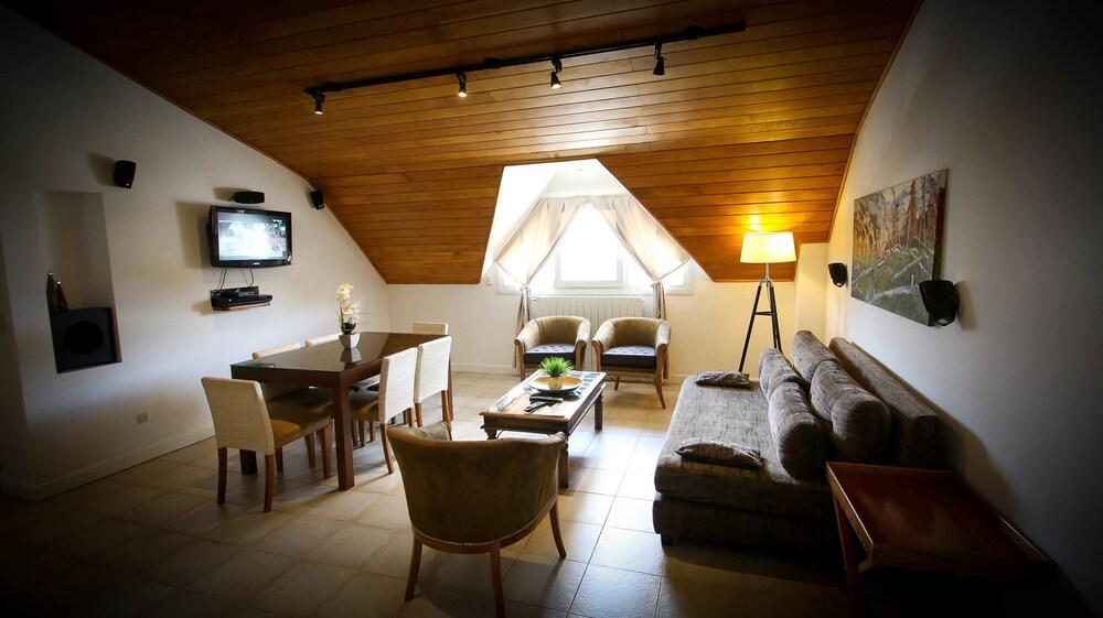 Hotel Cilene Del Faro & 4*